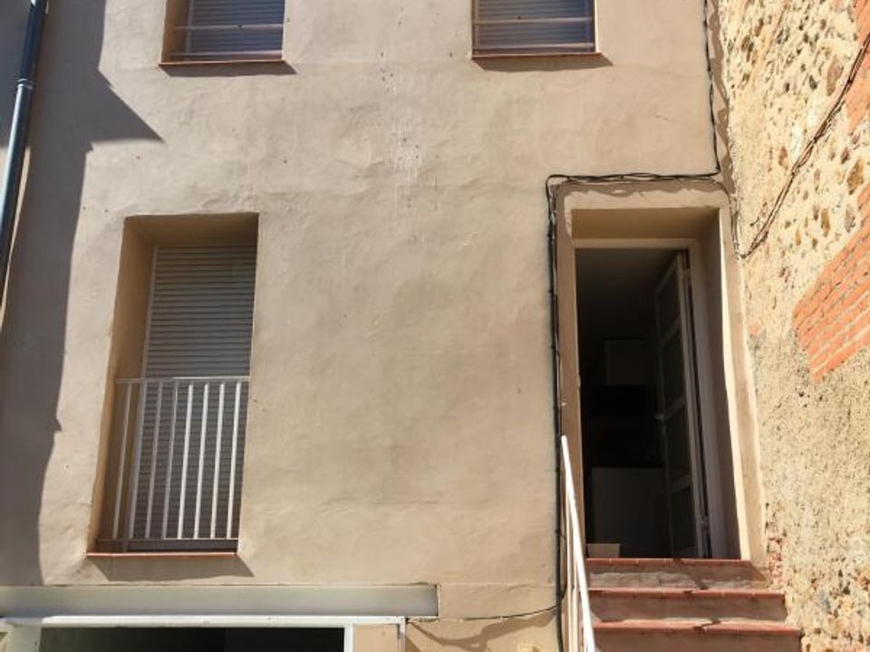 Landsbyhus i Pollestres, Pyrenees-Orientales - foto 1