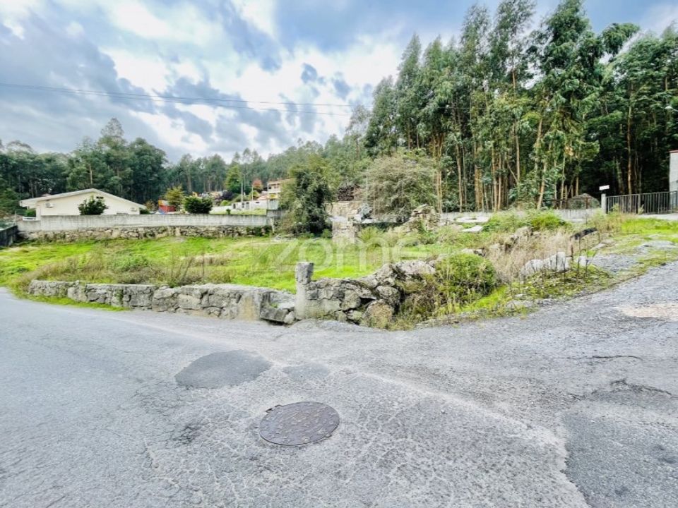 Helårsgrund i Oliveira, Braga - foto 1