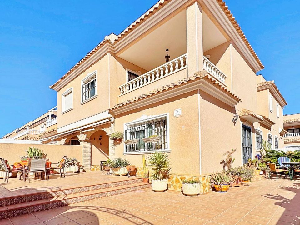 Rækkehus i Orihuela Costa, Alicante - foto 1