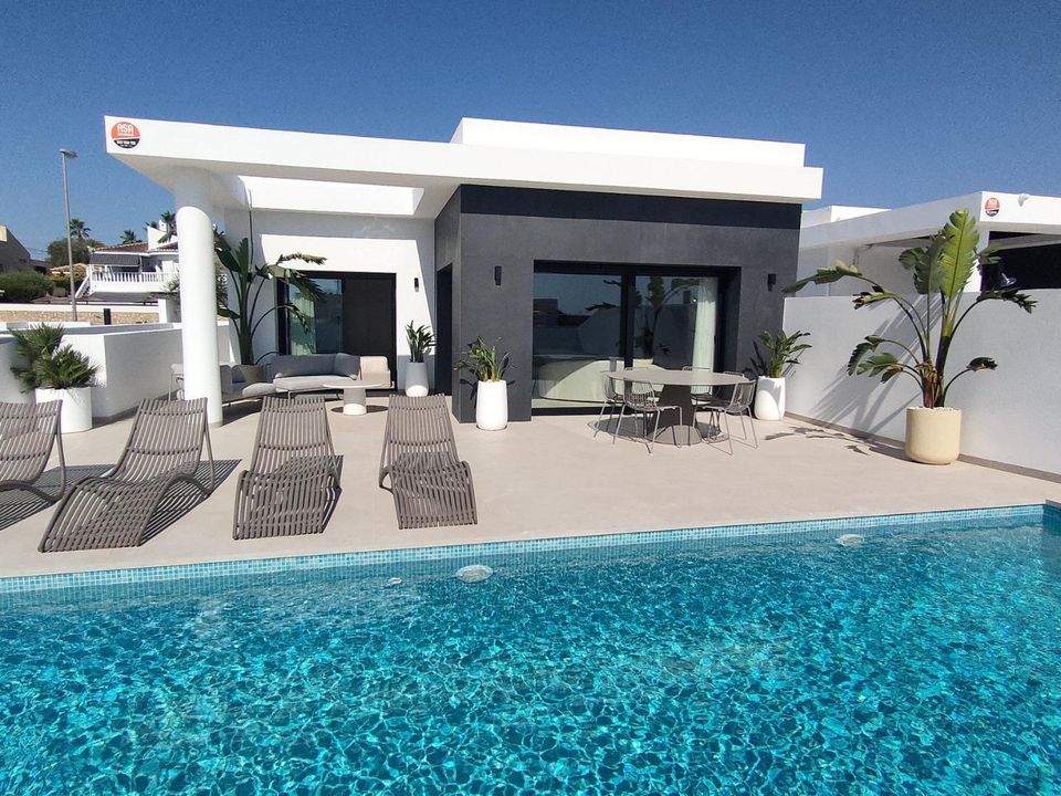 Villa i Rojales, Alicante - foto 1