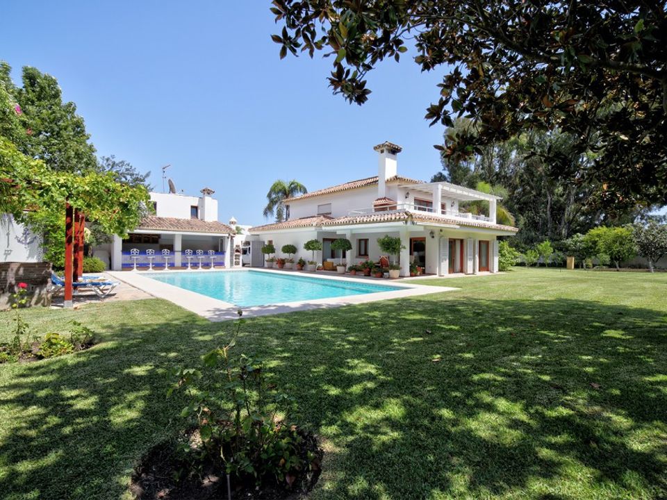 Villa i Cancelada, Malaga - foto 1