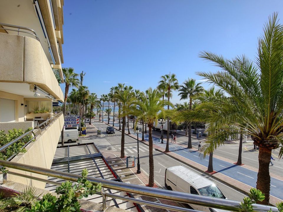 Lejlighed i Puerto Banus, Malaga - foto 1