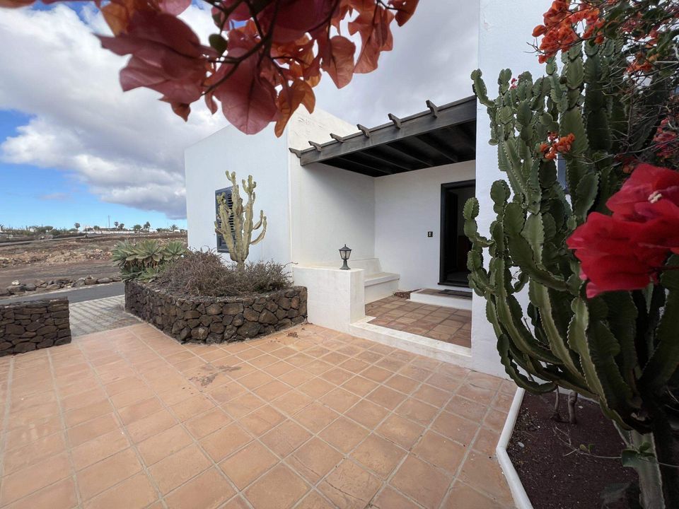 Villa i Las Brenas (Yaiza), Lanzarote - foto 2