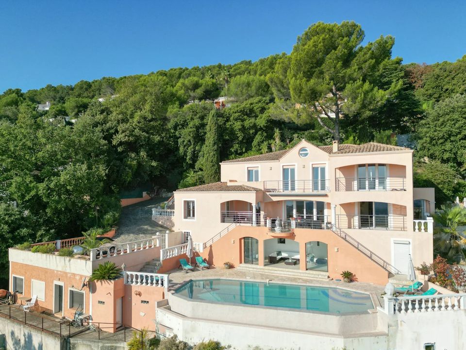 Villa en Cannes, Alpes-Maritimes - foto 1