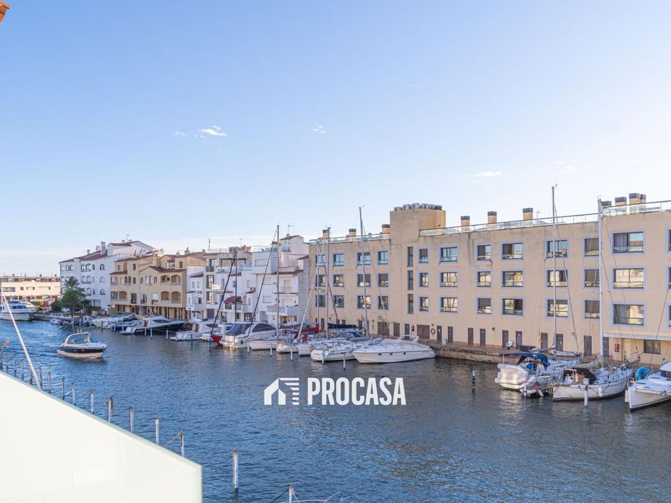 Villa i Empuriabrava, Gerona - foto 2