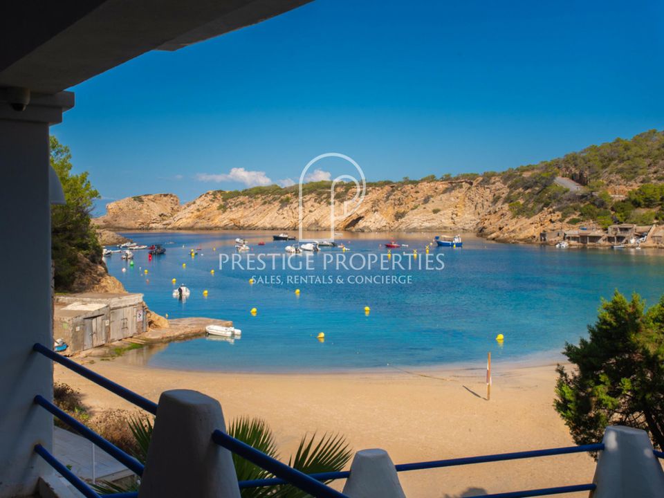 Villa i Cala Vadella, Ibiza - foto 1