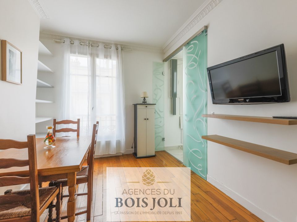 Apartment in Issy-les-Moulineaux, Hauts-de-Seine - photo 2