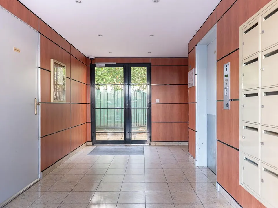 Apartamento en Saint-Ouen, Seine-Saint-Denis - foto 2