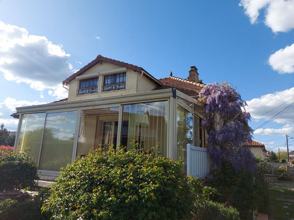 Villa i Saint-Étienne-du-Rouvray, Seine-Maritime - foto 1