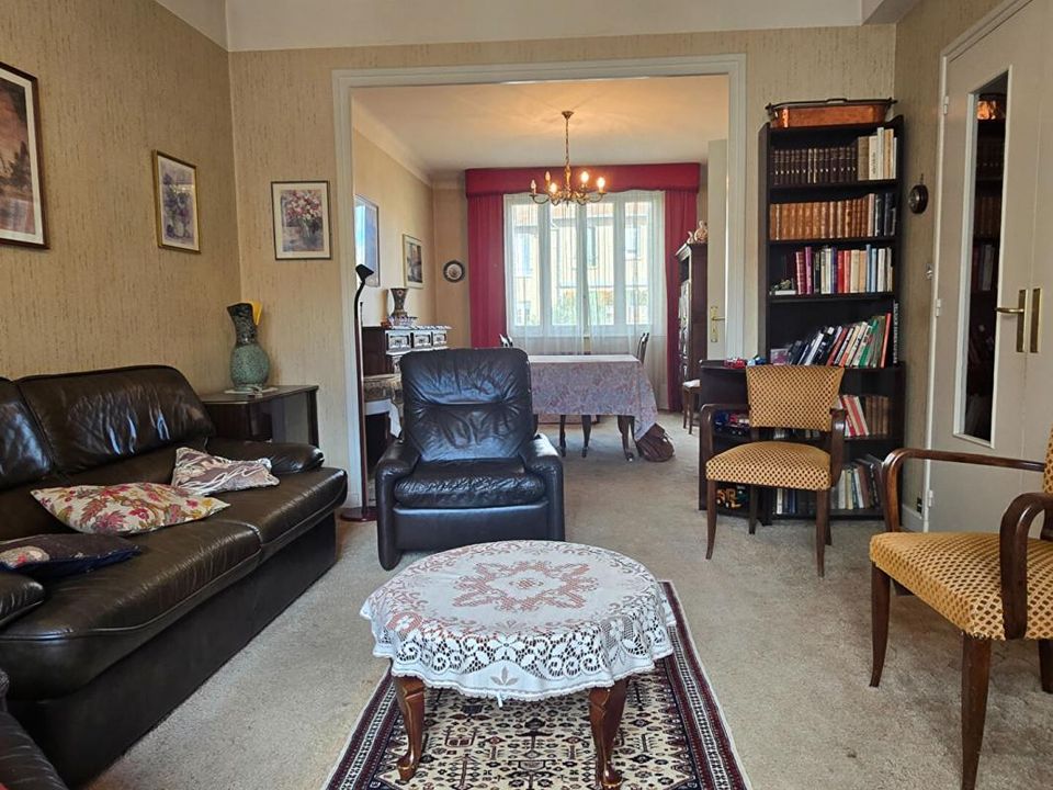 Villa i Vichy, Allier - foto 1