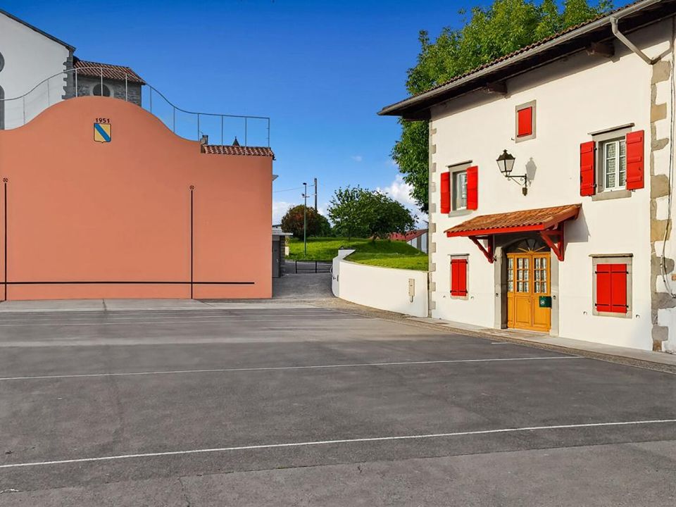 Villa i Saint-Palais, Pyrenees-Atlantiques - foto 1