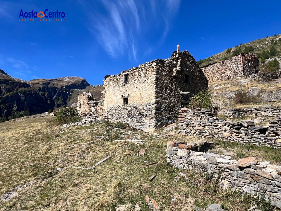 Landejendom i La Thuile, Aosta Valley - foto 3