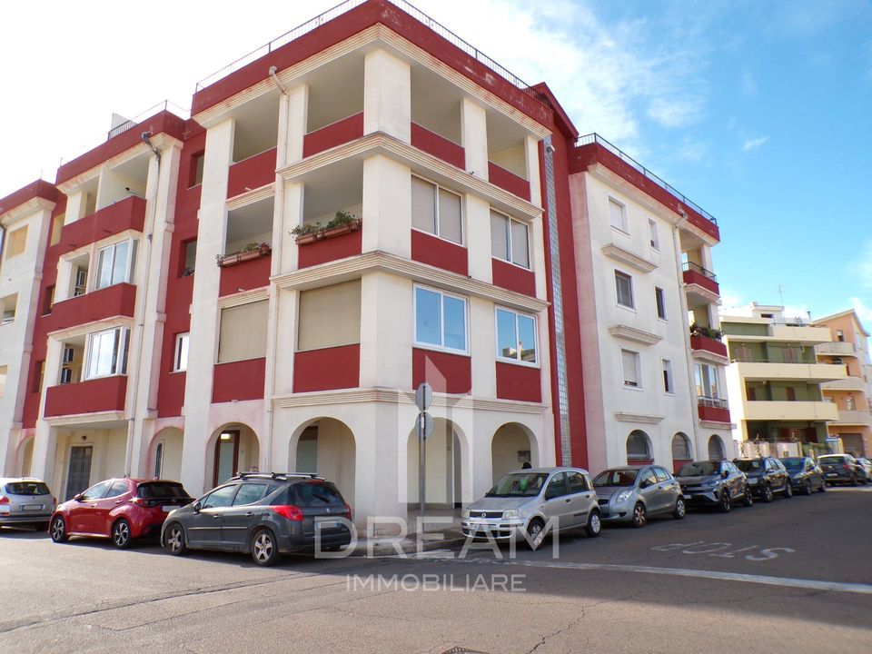Erhvervsejendom i Quartu Sant'Elena, Cagliari - foto 1