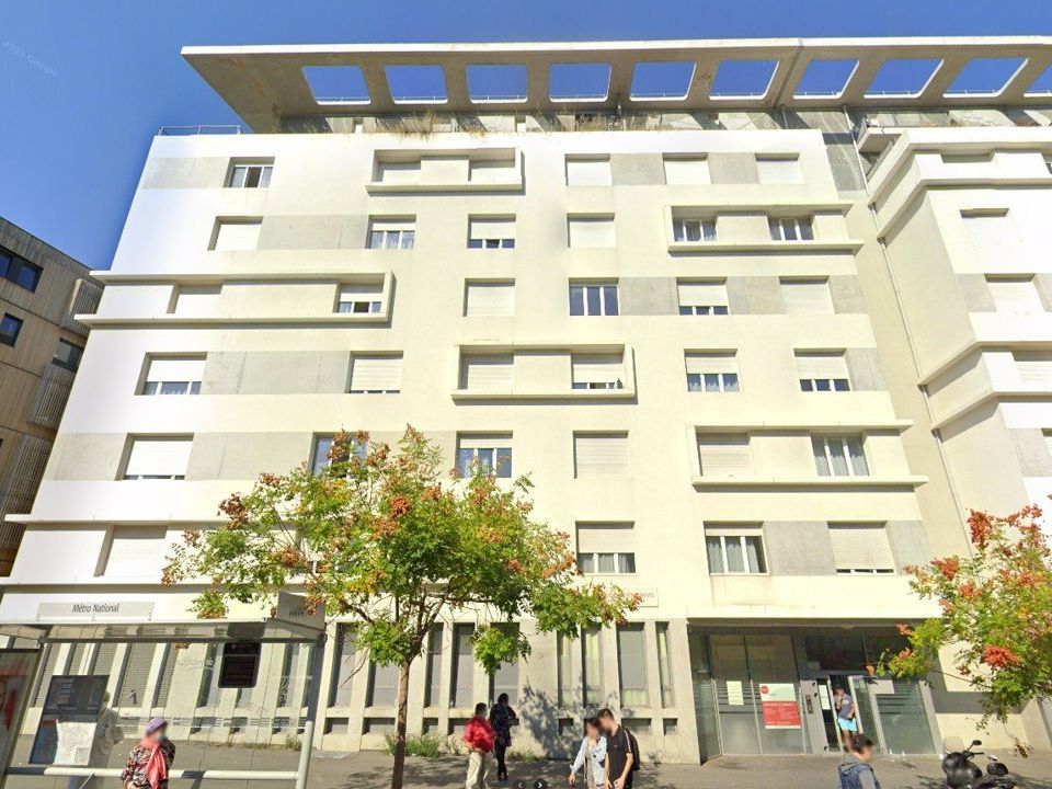 Erhvervsejendom i Marseille, Bouches-du-Rhone - foto 1
