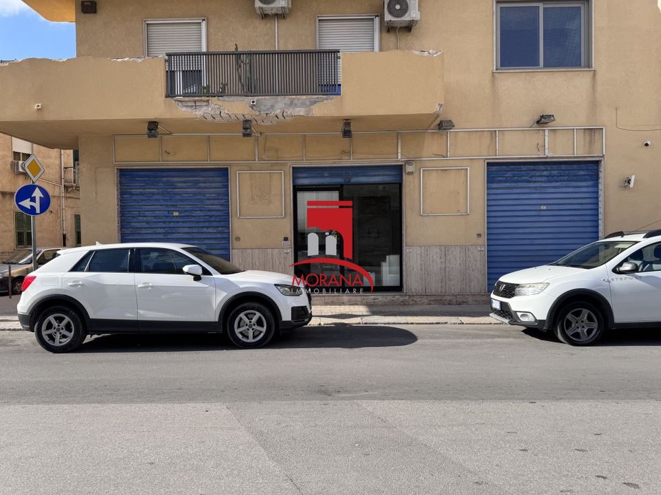 Erhvervsejendom i Trapani, Trapani - foto 1