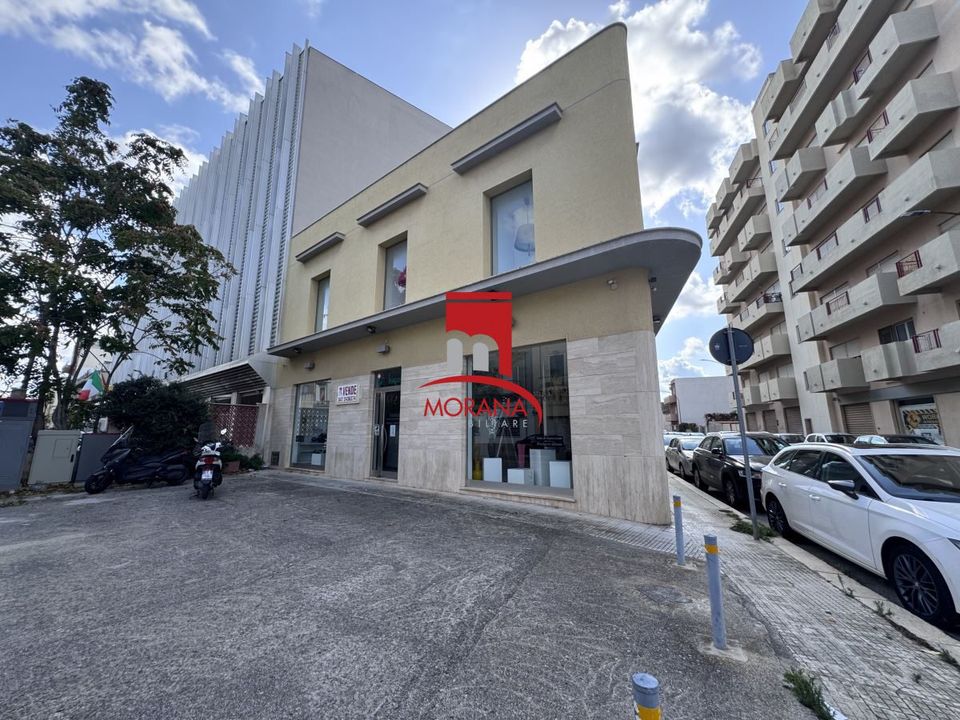 Erhvervsejendom i Trapani, Trapani - foto 1