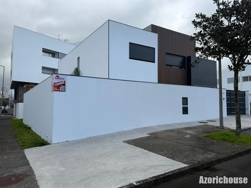 Byhus i Ribeira Grande, Sao Miguel - foto 1