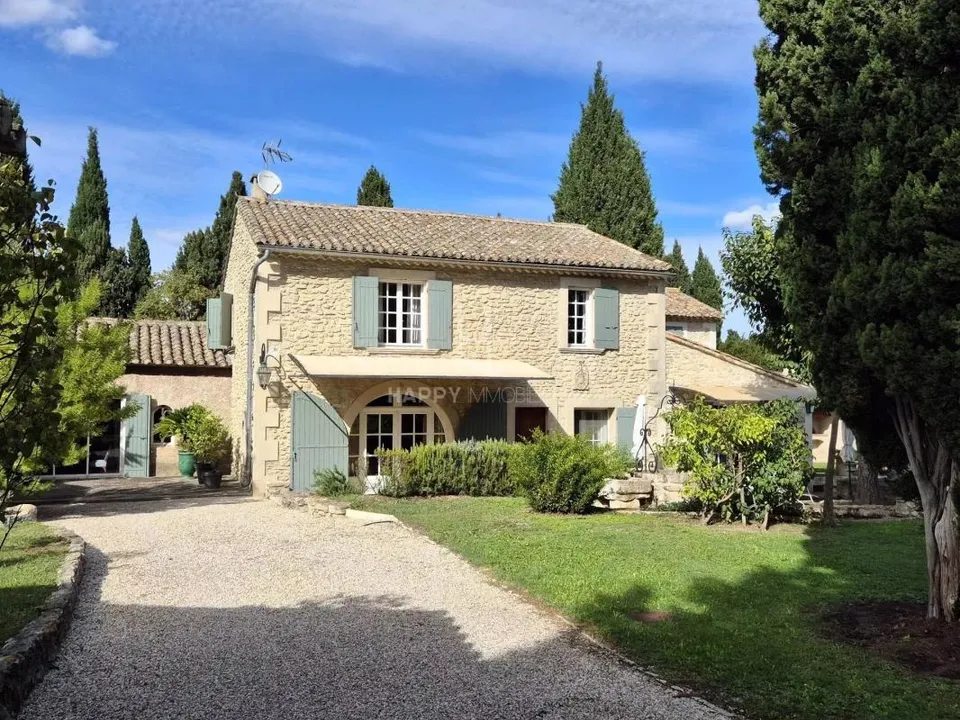 Villa i Saint-Remy-de-Provence, Bouches-du-Rhone - foto 1