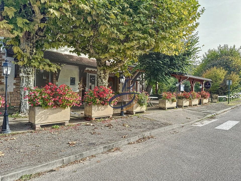 Erhvervsejendom i Bourgoin-Jallieu, Isere - foto 3