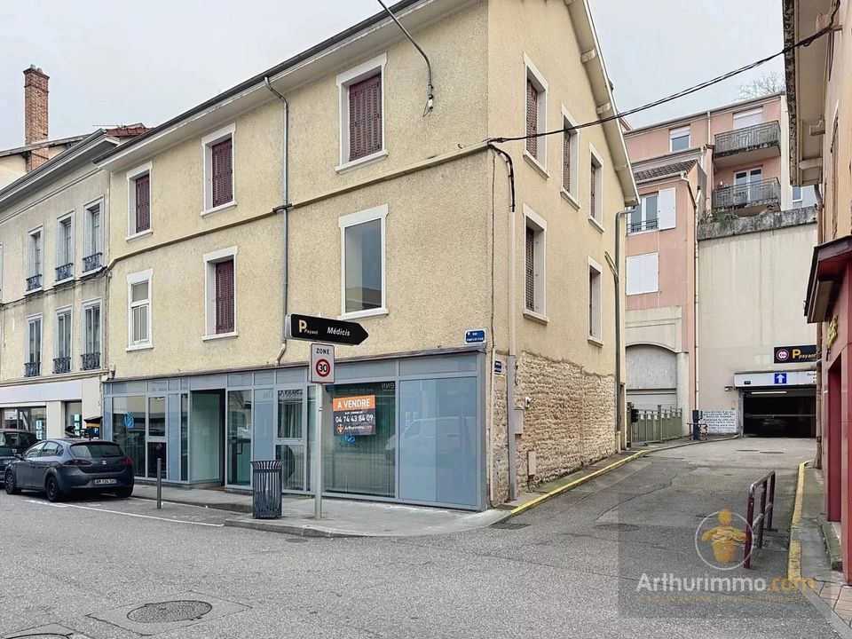 Erhvervsejendom i Bourgoin-Jallieu, Isere - foto 1