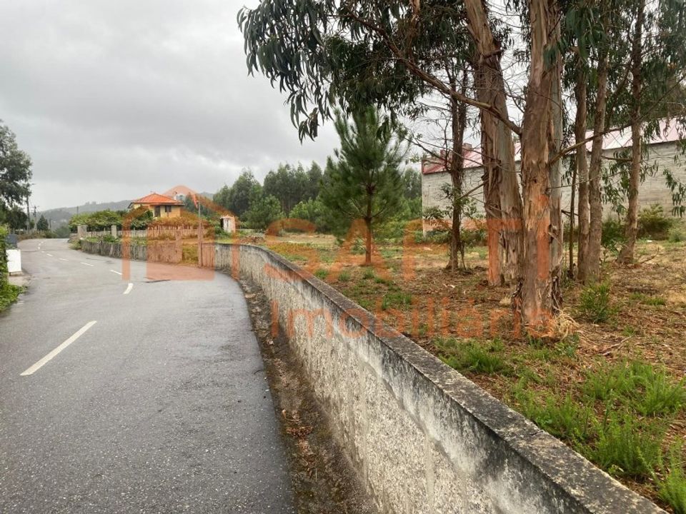 Helårsgrund i Bela, Viana do Castelo - foto 1