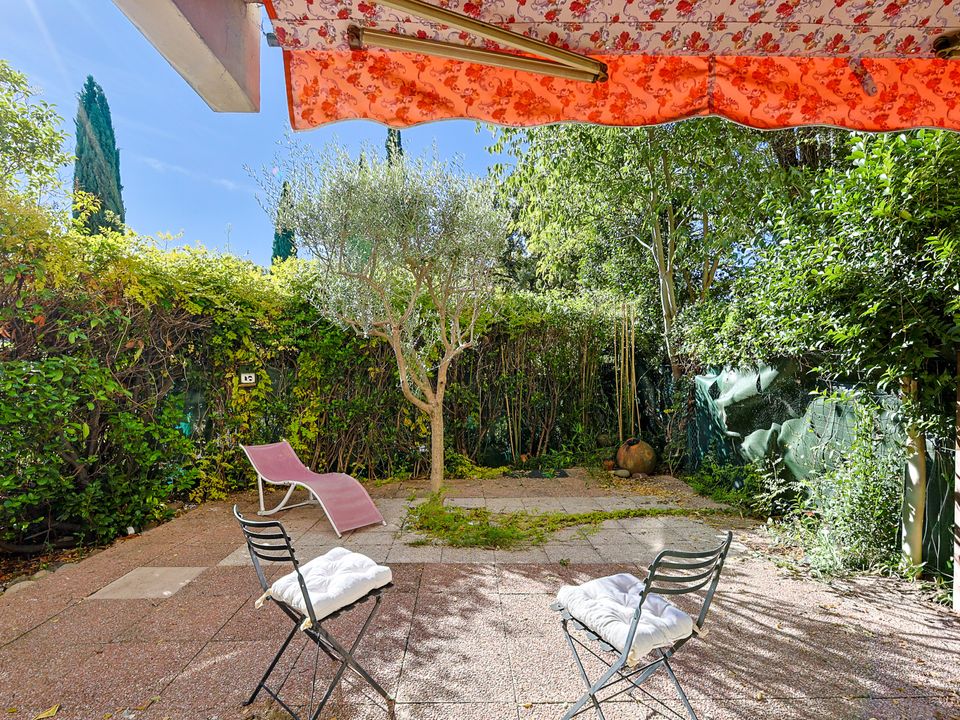 Lejlighed i Aix-en-Provence, Bouches-du-Rhone - foto 1