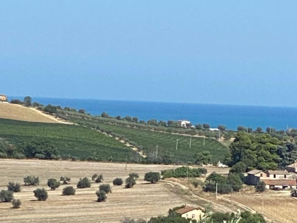 Erhvervsejendom i Colonnella, Teramo - foto 2