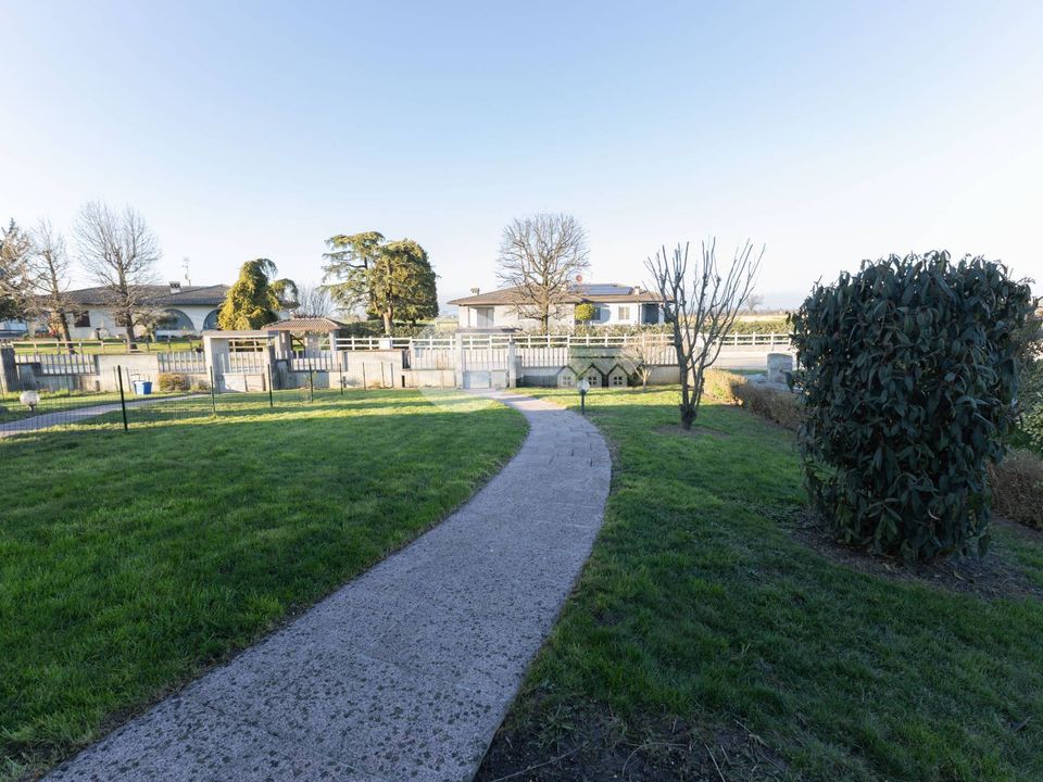 Rækkehus i Ghedi, Brescia - foto 4