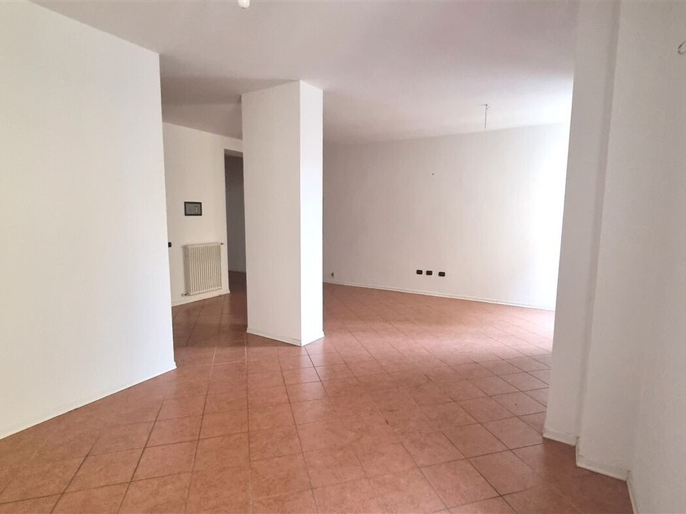 Erhvervsejendom i Langhirano, Parma - foto 5