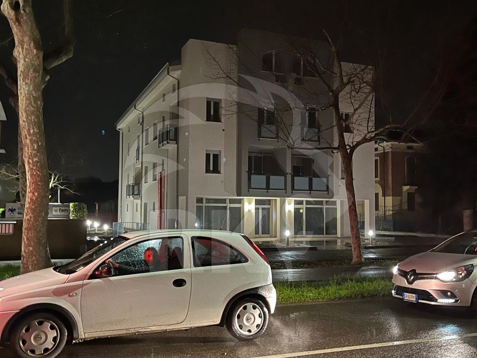Erhvervsejendom i Mirandola, Modena - foto 3