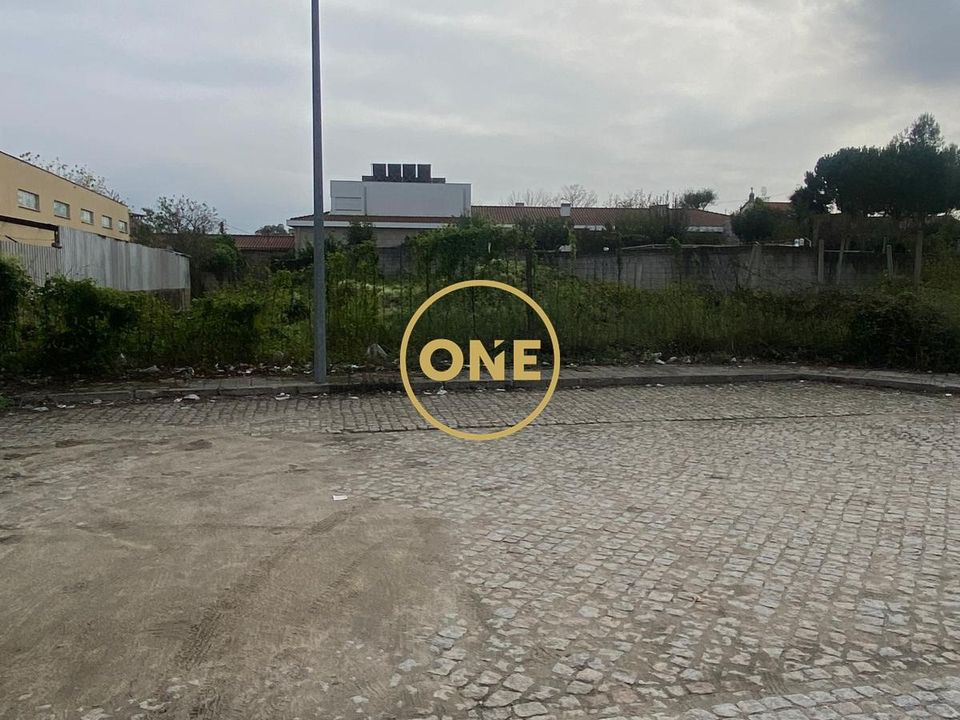 Helårsgrund i Trofa, Porto - foto 1