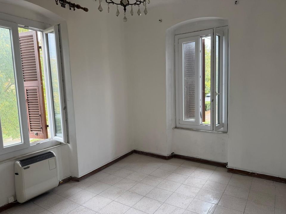 Byhus i Sarzana, La Spezia - foto 1
