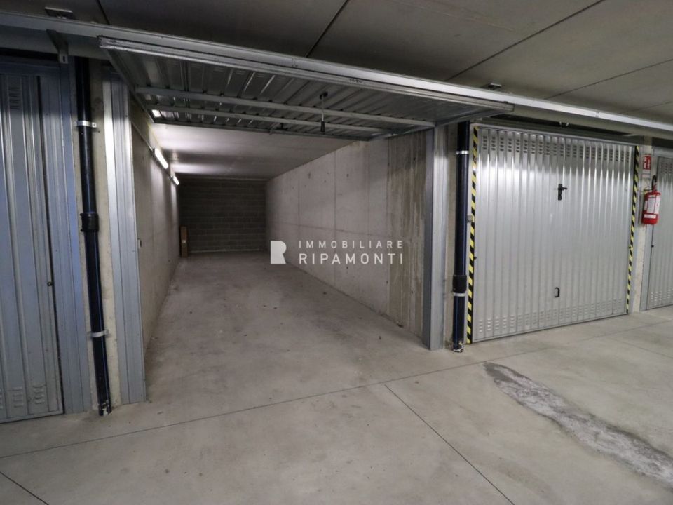 Parkeringsplads i Lecco, Lecco - foto 3