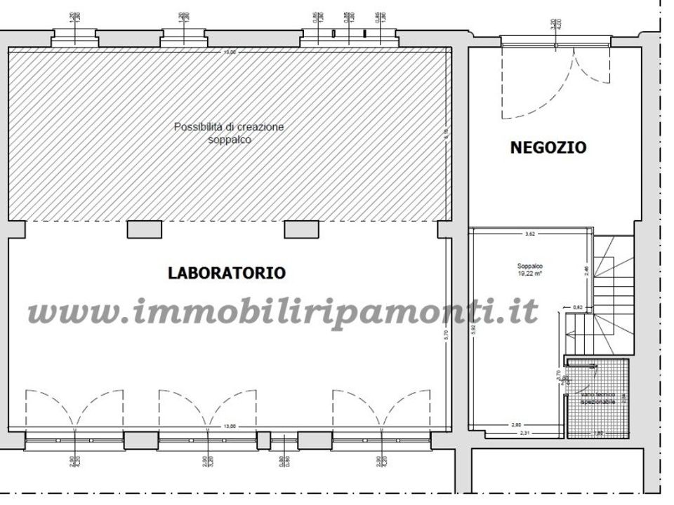 L'establiment comercial a Lecco, Lecco - foto 2