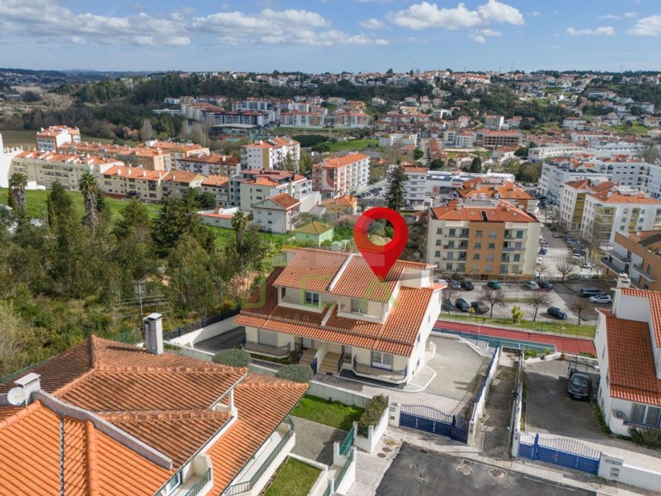 Villa i Leiria, Leiria - foto 1