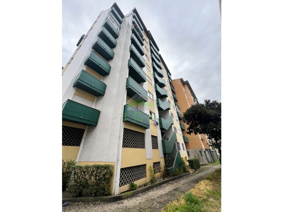 Garage i Leiria, Leiria - foto 2
