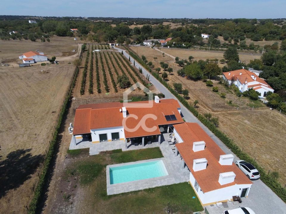 Farm hus i Evora, Evora - foto 1
