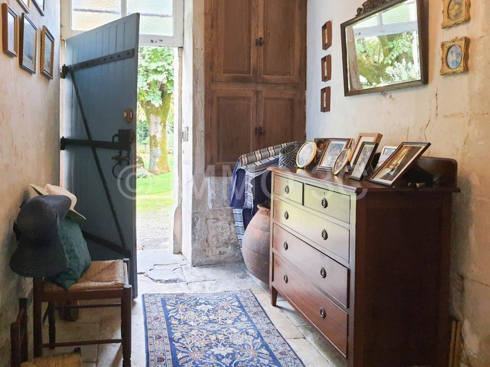 Landejendom i Chef-Boutonne, Deux-Sevres - foto 2