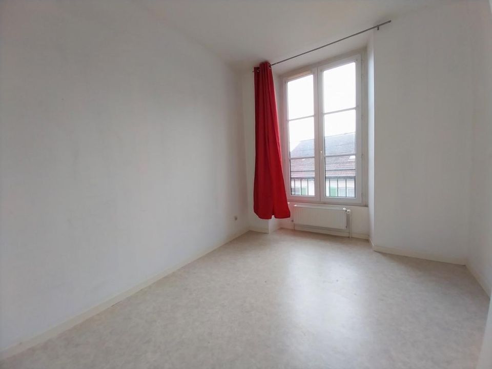 Apartment in Vignory, Haute-Marne - photo 3