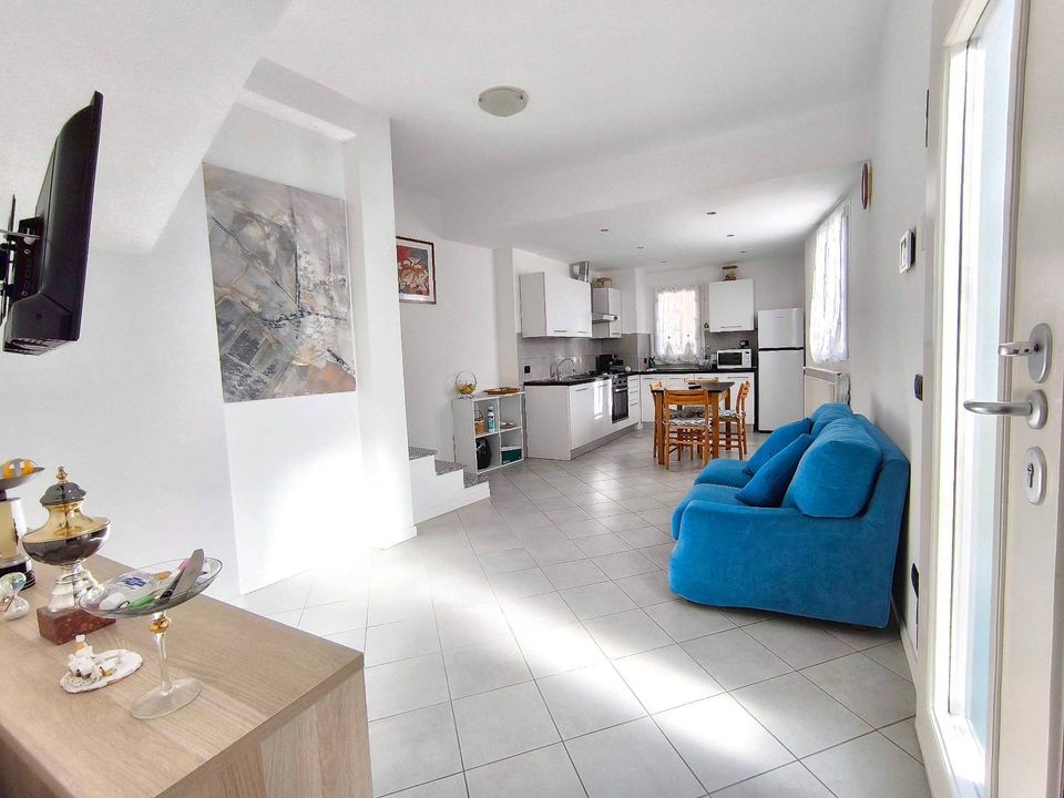 Villa i Valmadrera, Lecco - foto 3