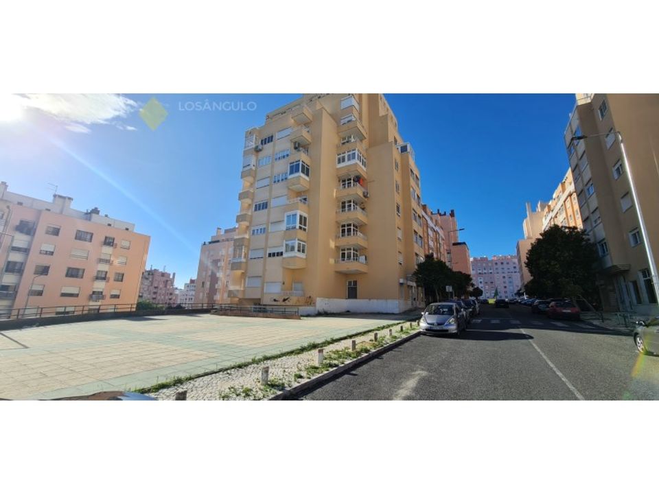 Lejlighed i Rio de Mouro-Estacao, Lisbon - foto 5