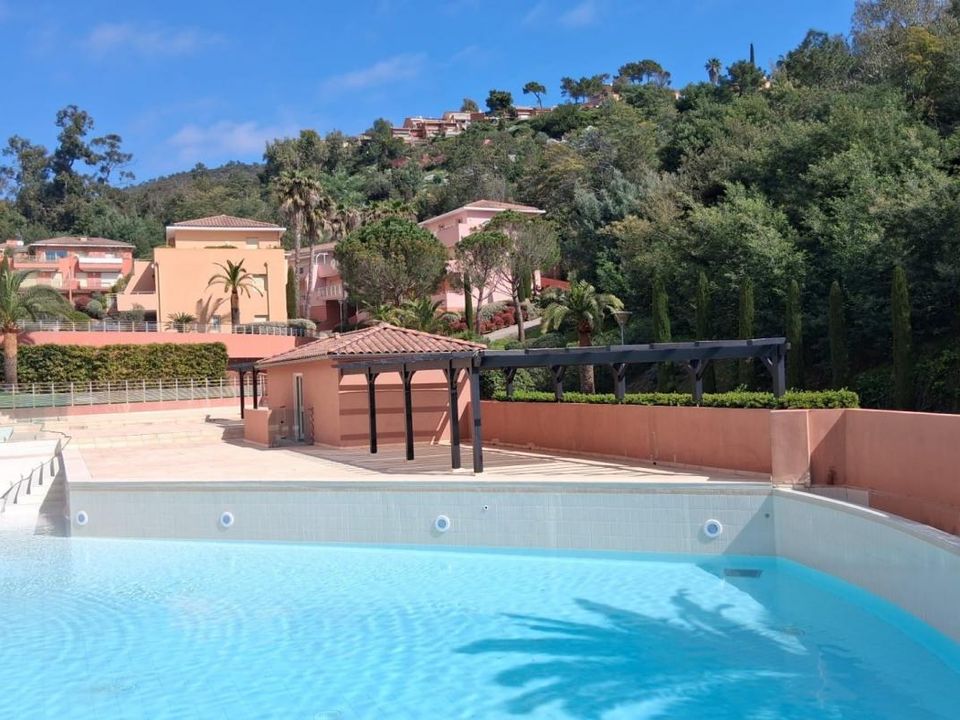 Apartament a Theoule-sur-Mer, Alpes-Maritimes - foto 1