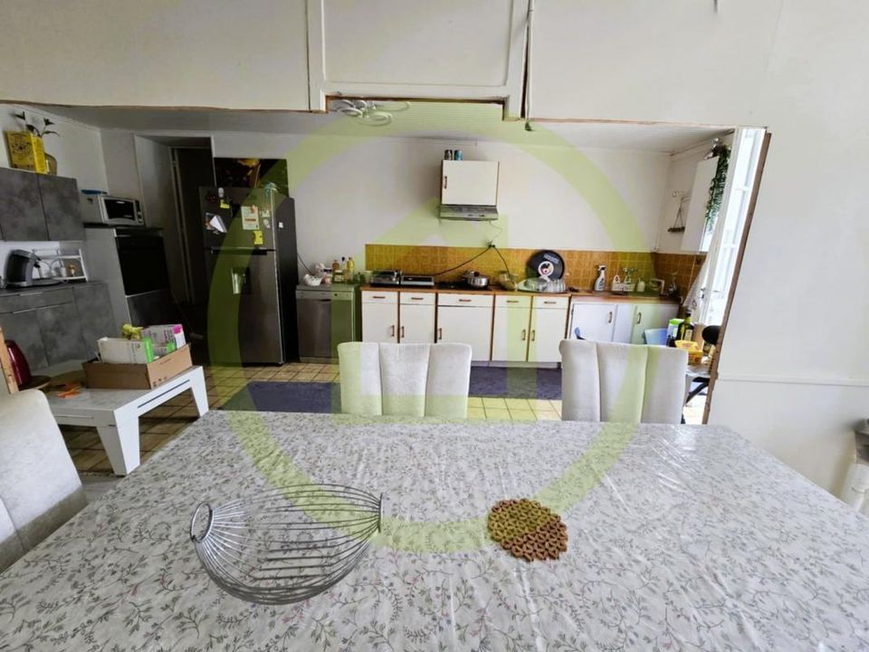 Villa i Saint-Bonnet-Sur-Gironde, Charente-Maritime - foto 2