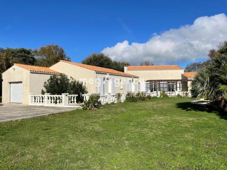 Villa i Saint-Pierre-d'Oleron, Charente-Maritime - foto 1