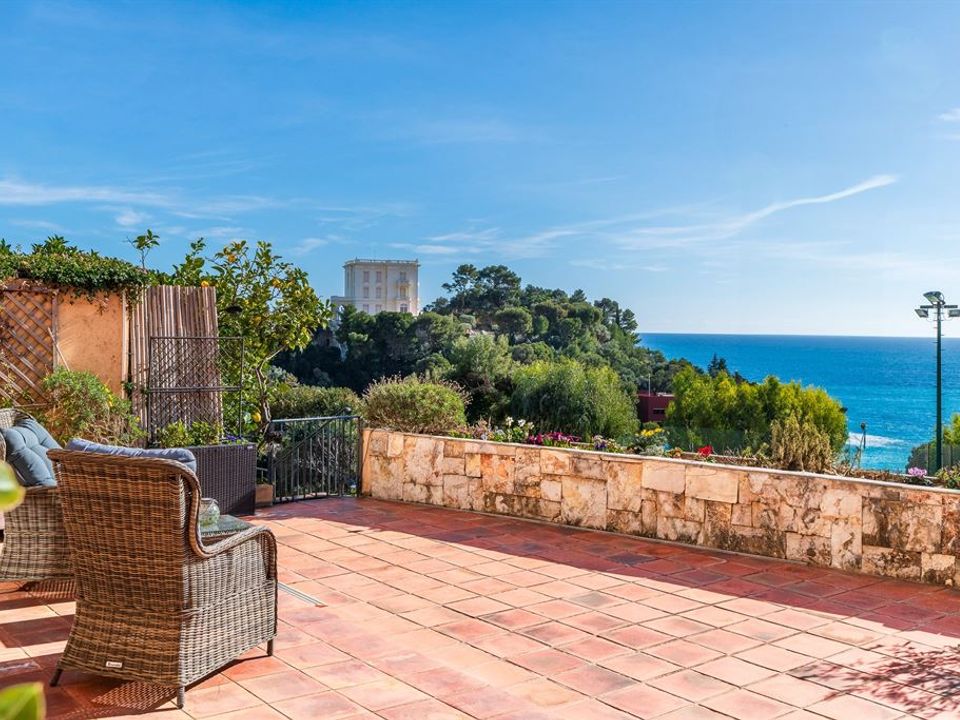 Lejlighed i Roquebrune-Cap-Martin, Alpes-Maritimes - foto 1