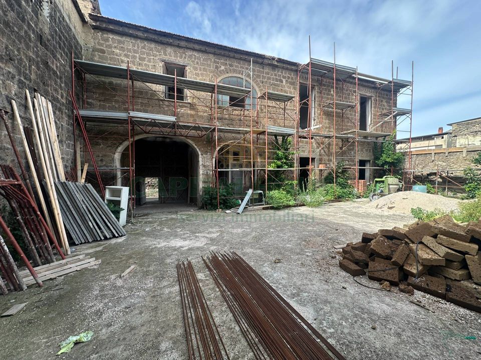 Villa - San Prisco, Caserta - photo 1