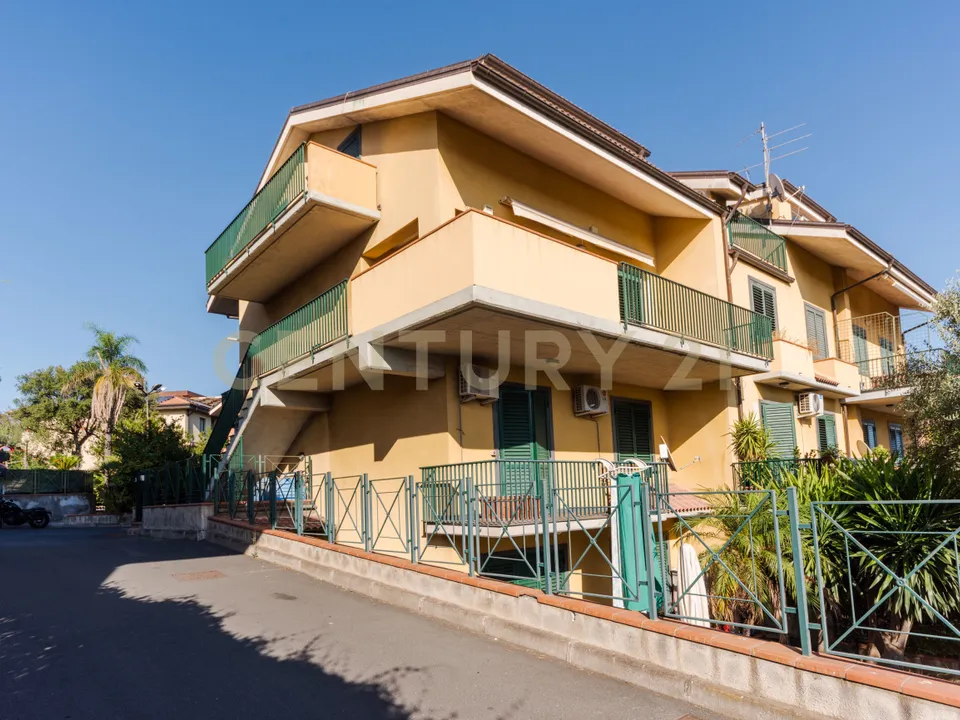 Rekkehus i Sant'Agata li Battiati, Catania - bilde 1