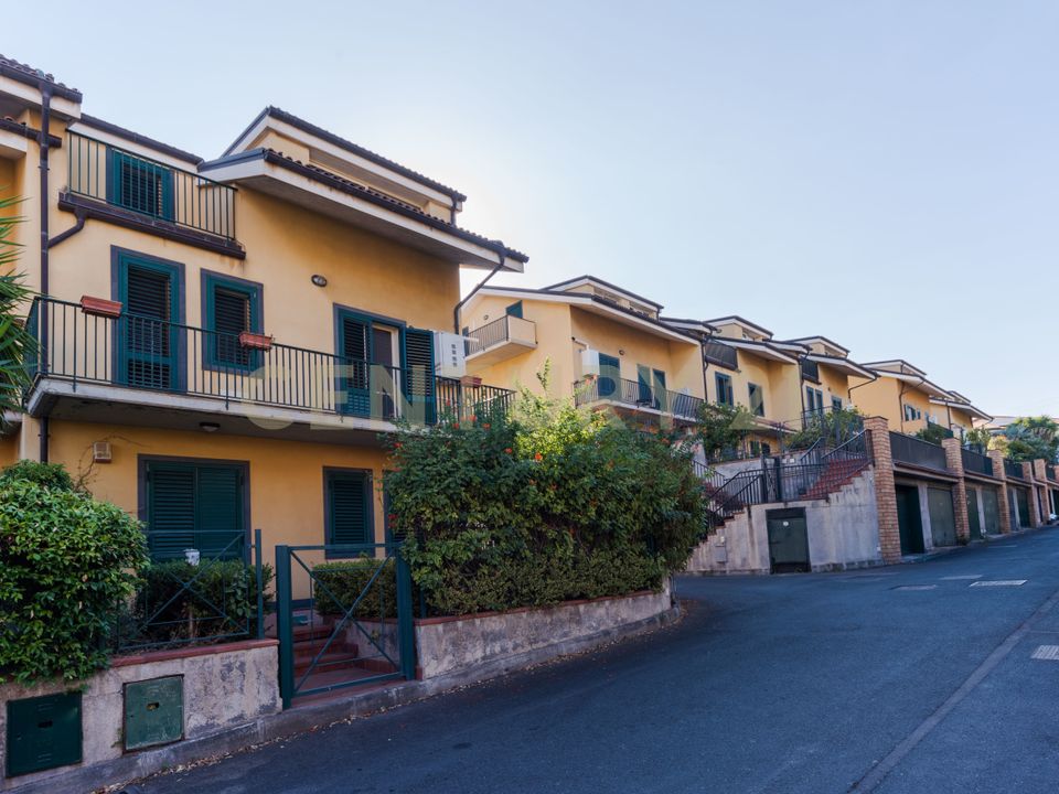Rekkehus i Sant'Agata li Battiati, Catania - bilde 3