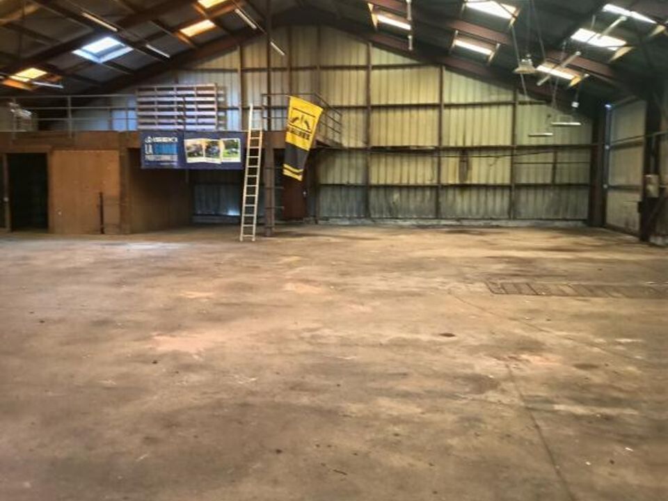 Erhvervsejendom i Landivisiau, Finistere - foto 2