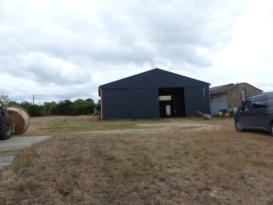 Farm hus i Gourge, Deux-Sevres - foto 1